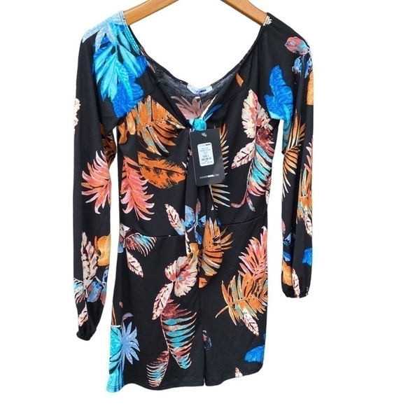 Fashion Nova Palm Tree Paradise Romper Size Large Head Turner Stretchy Comfy NWT - Picture 4 of 16